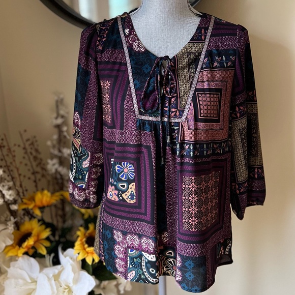 Skies Are Blue Tops - Skies Are Blue Purple Pattern Blouse.  Size Small